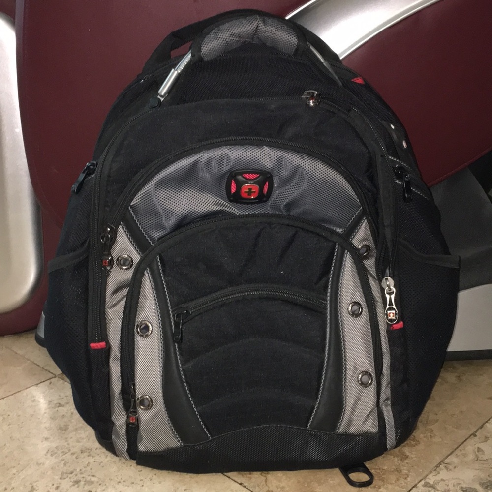 Swiss gear computer backpack